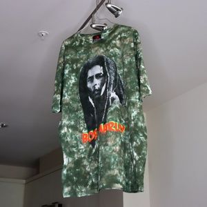 Vintage Bob Marley Tee!